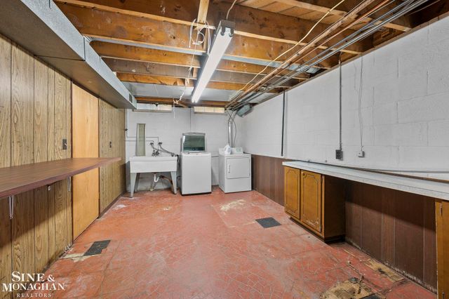 22030 Marter Road, Saint Clair Shores, MI 48080