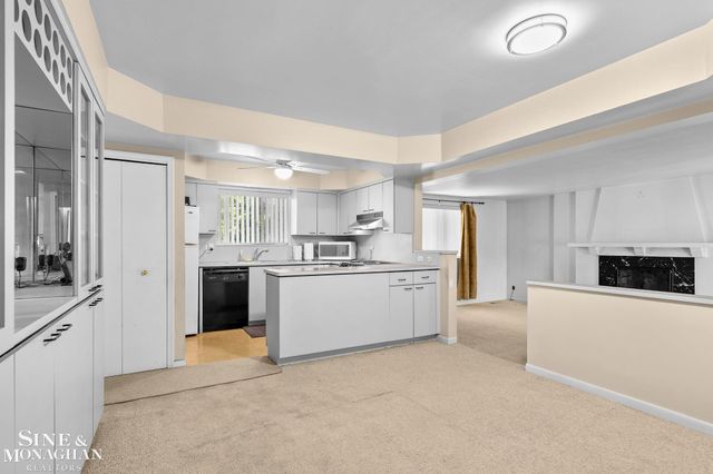22030 Marter Road, Saint Clair Shores, MI 48080