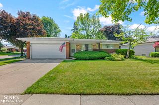 22030 Marter Road, Saint Clair Shores, MI 48080