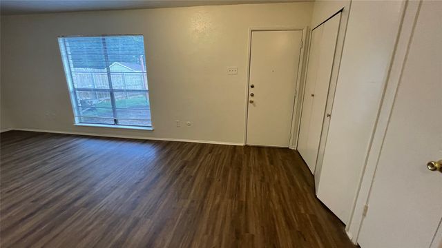 6813 Newcastle Place, North Richland Hills, TX 76182