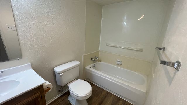 6813 Newcastle Place, North Richland Hills, TX 76182