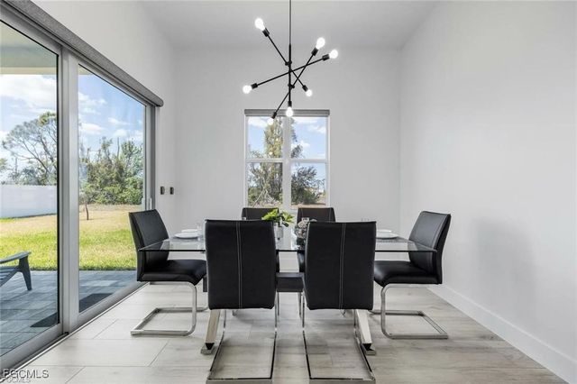 300 Chiquita BLVD N, Cape Coral, FL 33993