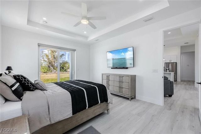 300 Chiquita BLVD N, Cape Coral, FL 33993