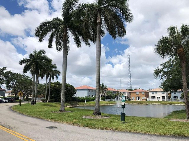 3775 SW 50th Street, Fort Lauderdale, FL 33312