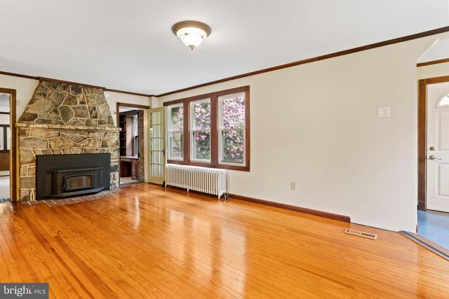 120 YATES STREET, Mount Holly Springs, PA 17065