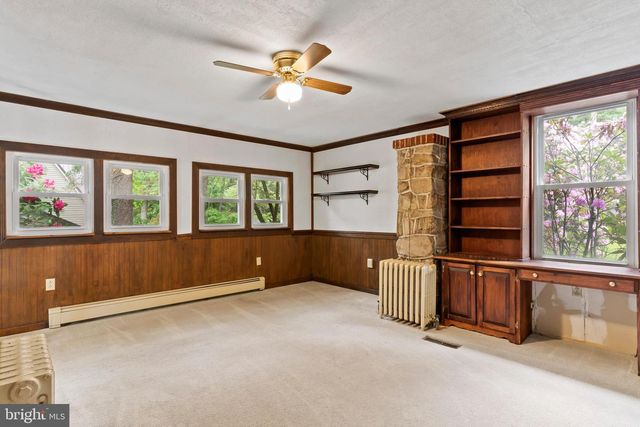 120 YATES STREET, Mount Holly Springs, PA 17065