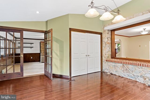 120 YATES STREET, Mount Holly Springs, PA 17065