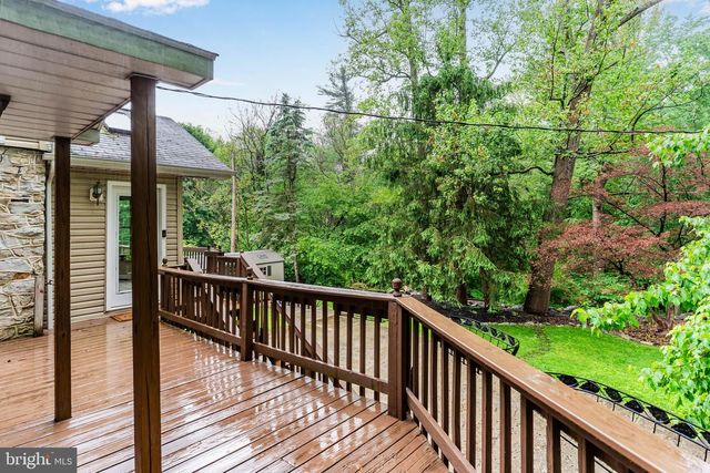 120 YATES STREET, Mount Holly Springs, PA 17065