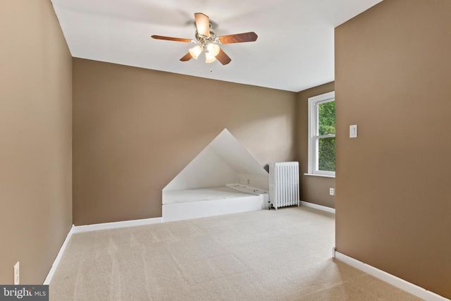 120 YATES STREET, Mount Holly Springs, PA 17065