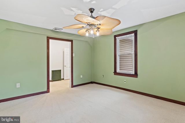 120 YATES STREET, Mount Holly Springs, PA 17065