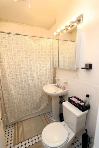 1662 Commonwealth Ave. 45, Boston, MA 02135