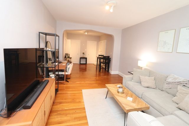 1662 Commonwealth Ave. 45, Boston, MA 02135