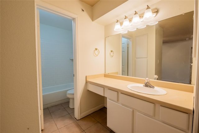 501 W 26th ST 106, Austin, TX 78705