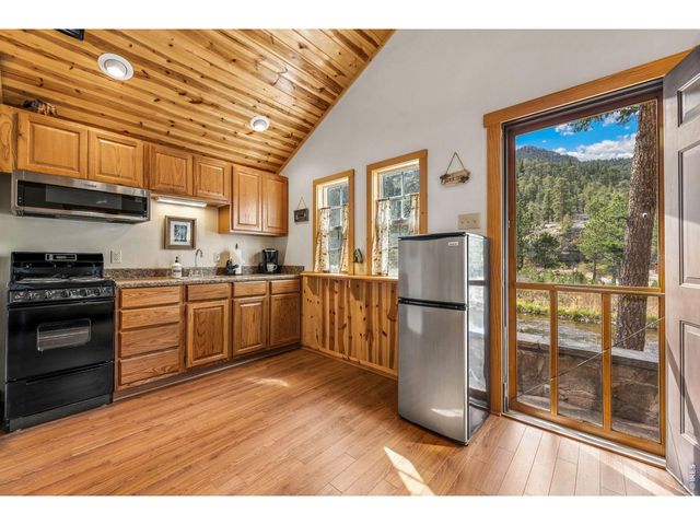 119 Berthoud Dale Ln, Drake, CO 80515