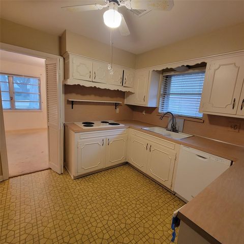 5718 Burlinghall Drive, Houston, TX 77035