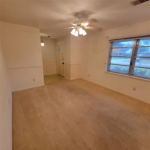 5718 Burlinghall Drive, Houston, TX 77035