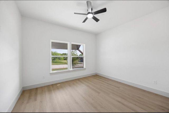 546 Roberts Run, Sherman, TX 75092
