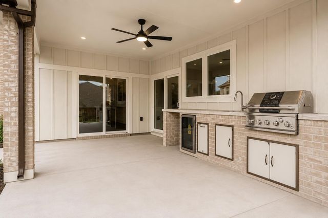 546 Roberts Run, Sherman, TX 75092