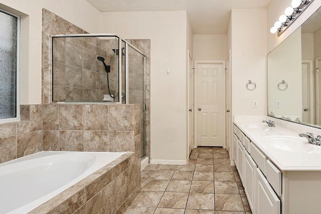 5322 Ringneck Glen Drive, Spring, TX 77388