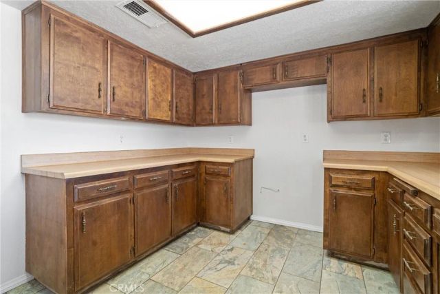 7435 Poppy, California City, CA 93505