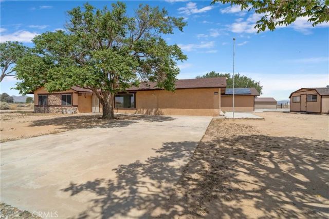 7435 Poppy, California City, CA 93505
