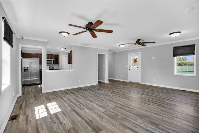 48 Nightingale Circle, Camargo, IL 61919