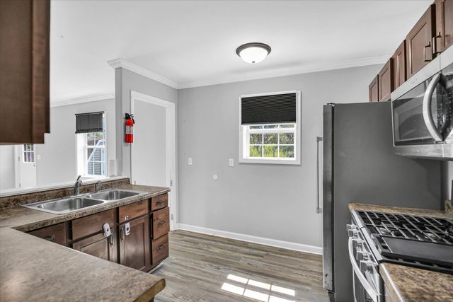 48 Nightingale Circle, Camargo, IL 61919