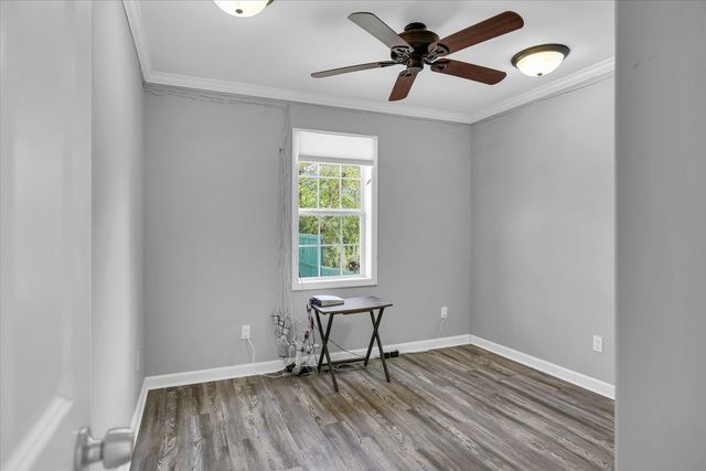 48 Nightingale Circle, Camargo, IL 61919