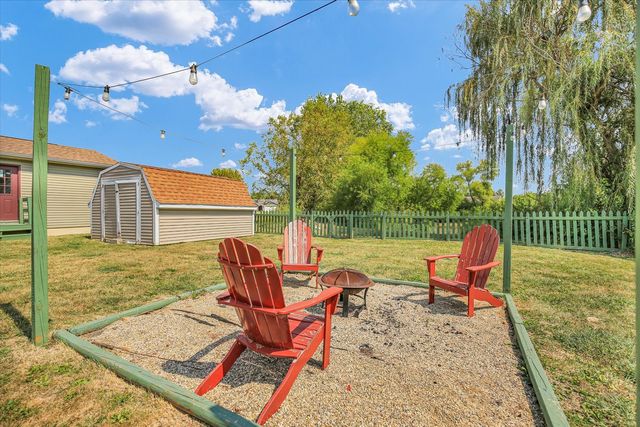 48 Nightingale Circle, Camargo, IL 61919