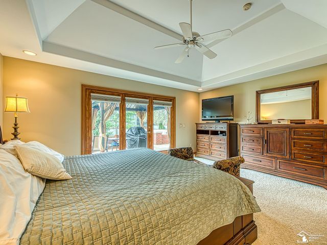 5535 E Dartmoor Drive, Monroe, MI 48161