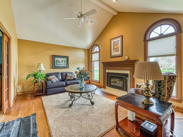 5535 E Dartmoor Drive, Monroe, MI 48161