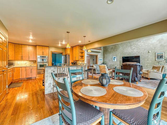 5535 E Dartmoor Drive, Monroe, MI 48161