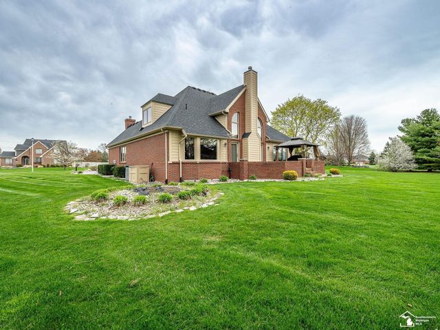 5535 E Dartmoor Drive, Monroe, MI 48161