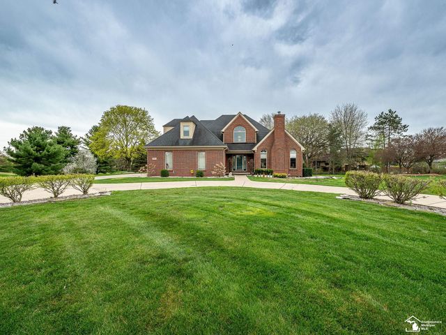 5535 E Dartmoor Drive, Monroe, MI 48161