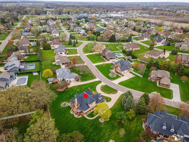 5535 E Dartmoor Drive, Monroe, MI 48161