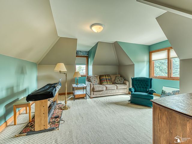 5535 E Dartmoor Drive, Monroe, MI 48161
