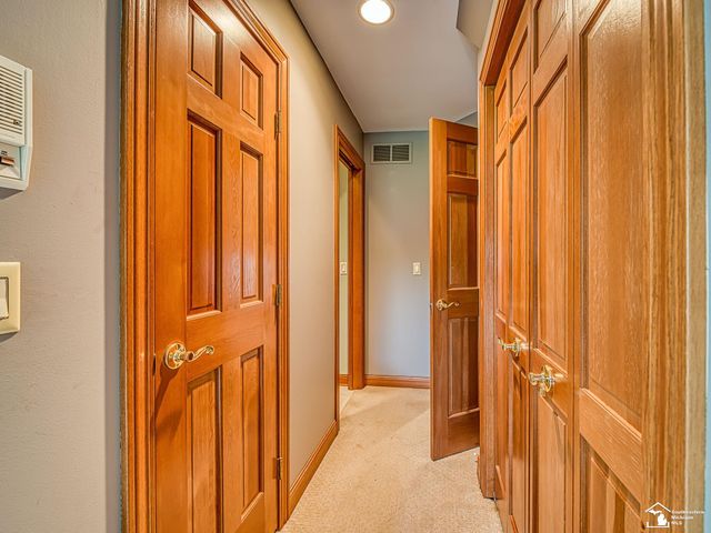5535 E Dartmoor Drive, Monroe, MI 48161