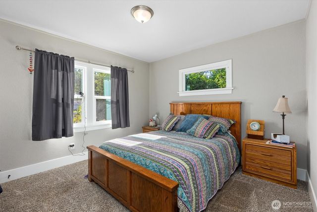 6217 S Puget Sound Avenue, Tacoma, WA 98409