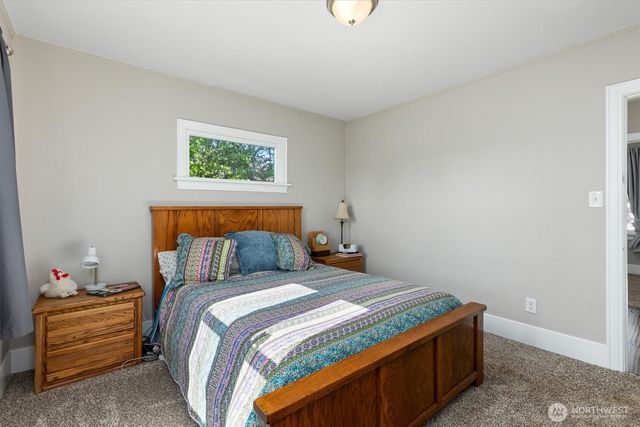 6217 S Puget Sound Avenue, Tacoma, WA 98409