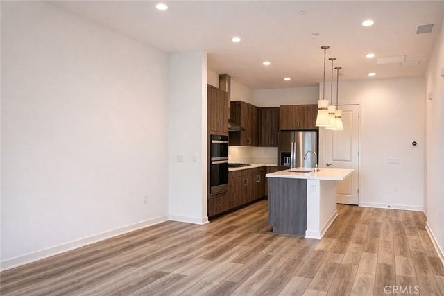 211 Baluster, Irvine, CA 92618