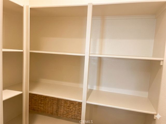 211 Baluster, Irvine, CA 92618