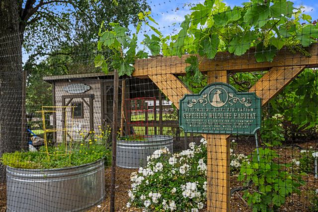 3776 FAIR HILL Rd, Fair Oaks, CA 95628