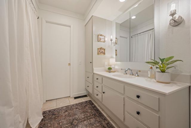3776 FAIR HILL Rd, Fair Oaks, CA 95628