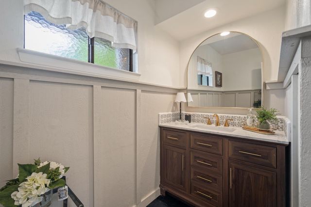 3776 FAIR HILL Rd, Fair Oaks, CA 95628