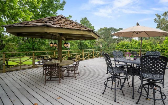 3776 FAIR HILL Rd, Fair Oaks, CA 95628