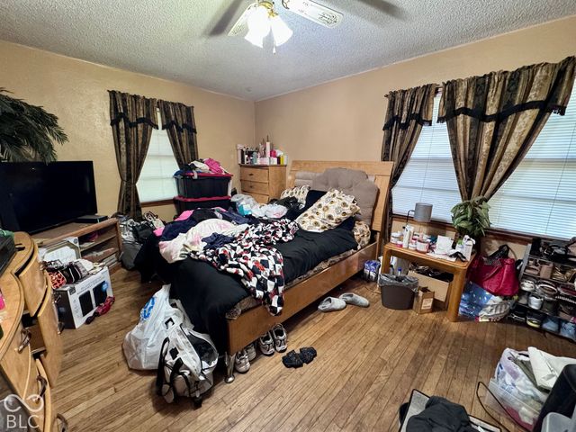 3299 Ashland Avenue, Indianapolis, IN 46226