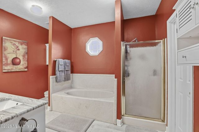 180 Woodlands Cove, Brandon, MS 39047