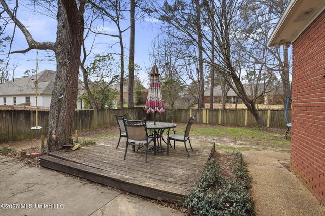 180 Woodlands Cove, Brandon, MS 39047
