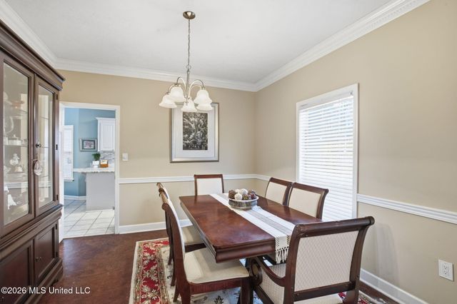 180 Woodlands Cove, Brandon, MS 39047