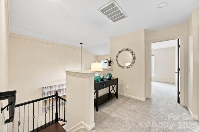 5842 Glassport Lane, Charlotte, NC 28210